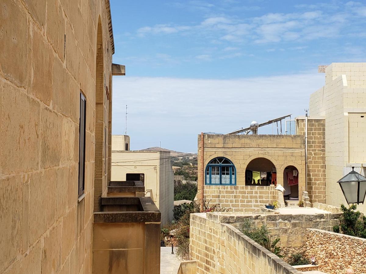 Serenity Bnb Xagħra Buitenkant foto